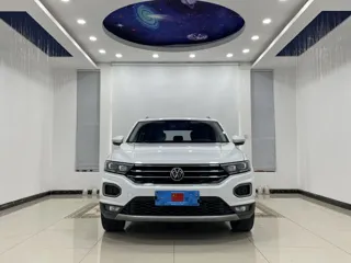 Volkswagen T-ROC 2022 купить из Китая, цена 1 727 000 ₽ — Suifenhe Auto