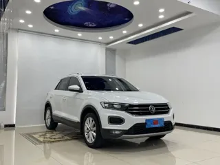 Volkswagen T-ROC 2022 купить из Китая, цена 1 727 000 ₽ — Suifenhe Auto