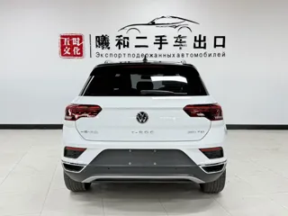 Volkswagen T-ROC 2022 купить из Китая, цена 1 846 000 ₽ — Suifenhe Auto