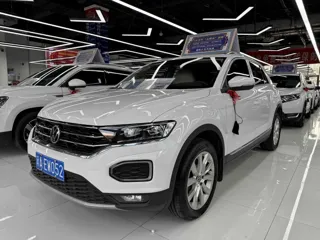 Volkswagen T-ROC 2023 купить из Китая, цена 1 474 000 ₽ — Suifenhe Auto