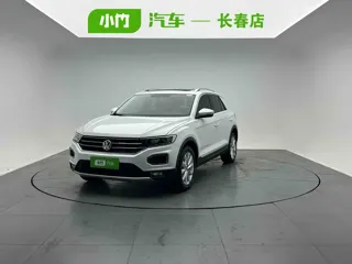 Volkswagen T-ROC 2023 купить из Китая, цена 1 753 000 ₽ — Suifenhe Auto