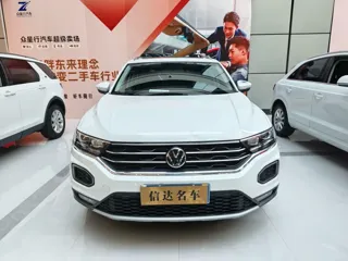 Volkswagen T-ROC 2021 купить из Китая, цена 1 598 000 ₽ — Suifenhe Auto