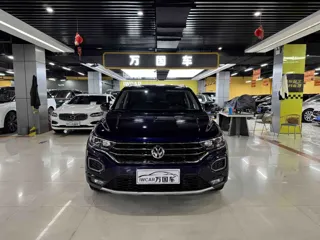 Volkswagen T-ROC 2019 купить из Китая, цена 1 273 000 ₽ — Suifenhe Auto
