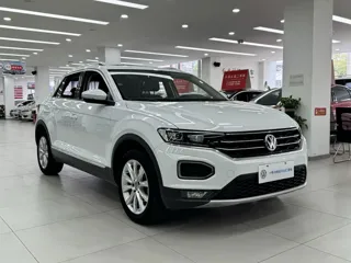 Volkswagen T-ROC 2020 купить из Китая, цена 1 507 000 ₽ — Suifenhe Auto