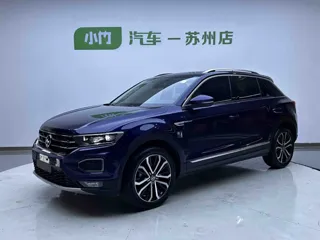 Volkswagen T-ROC 2022 купить из Китая, цена 2 014 000 ₽ — Suifenhe Auto