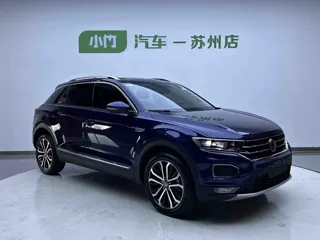 Volkswagen T-ROC 2022 купить из Китая, цена 2 014 000 ₽ — Suifenhe Auto