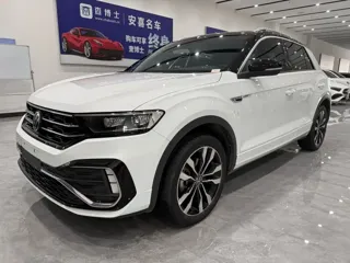 Volkswagen T-ROC 2022 купить из Китая, цена 2 118 000 ₽ — Suifenhe Auto