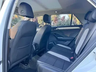 Volkswagen T-ROC 2022 купить из Китая, цена 1 589 000 ₽ — Suifenhe Auto