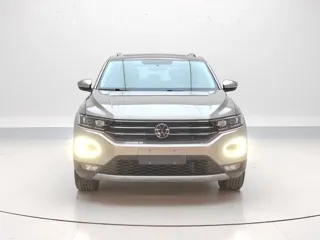 Volkswagen T-ROC 2022 купить из Китая, цена 1 727 000 ₽ — Suifenhe Auto
