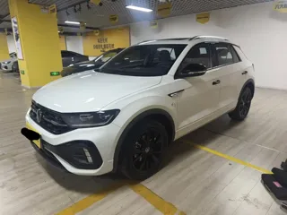 Volkswagen T-ROC 2025 купить из Китая, цена 3 219 000 ₽ — Suifenhe Auto