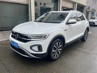 Volkswagen T-ROC 2024 купить из Китая, цена 1 853 000 ₽ — Suifenhe Auto