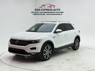 Volkswagen T-ROC 2022 купить из Китая, цена 1 860 000 ₽ — Suifenhe Auto