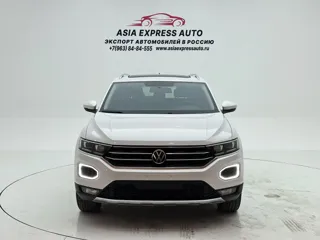 Volkswagen T-ROC 2022 купить из Китая, цена 1 860 000 ₽ — Suifenhe Auto