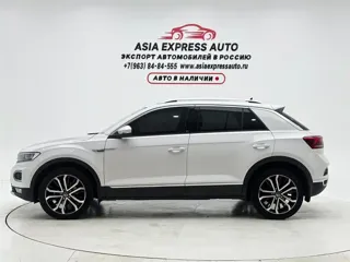Volkswagen T-ROC 2021 купить из Китая, цена 1 847 000 ₽ — Suifenhe Auto