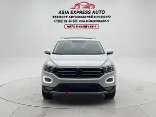 Volkswagen T-ROC 2022 купить из Китая, цена 1 860 000 ₽ — Suifenhe Auto