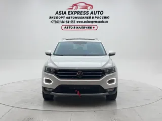 Volkswagen T-ROC 2022 купить из Китая, цена 1 847 000 ₽ — Suifenhe Auto