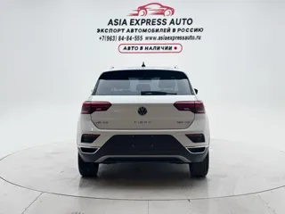 Volkswagen T-ROC 2022 купить из Китая, цена 1 847 000 ₽ — Suifenhe Auto