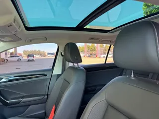 Volkswagen T-ROC 2019 купить из Китая, цена 1 468 000 ₽ — Suifenhe Auto