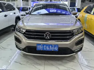 Volkswagen T-ROC 2022 купить из Китая, цена 1 500 000 ₽ — Suifenhe Auto