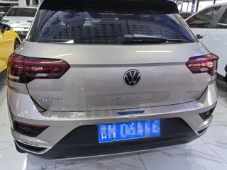 Volkswagen T-ROC 2022 купить из Китая, цена 1 500 000 ₽ — Suifenhe Auto