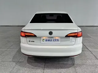 Volkswagen Bora 2019 купить из Китая, цена 1 383 000 ₽ — Suifenhe Auto