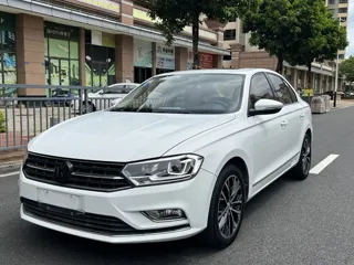 Volkswagen Bora 2018 купить из Китая, цена 1 175 000 ₽ — Suifenhe Auto