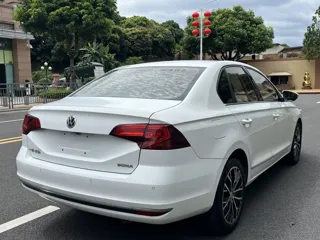 Volkswagen Bora 2018 купить из Китая, цена 1 175 000 ₽ — Suifenhe Auto