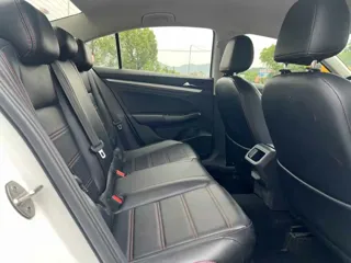 Volkswagen Bora 2021 купить из Китая, цена 1 357 000 ₽ — Suifenhe Auto