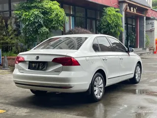 Volkswagen Bora 2018 купить из Китая, цена 1 216 000 ₽ — Suifenhe Auto