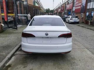 Volkswagen Bora 2021 купить из Китая, цена 1 496 000 ₽ — Suifenhe Auto