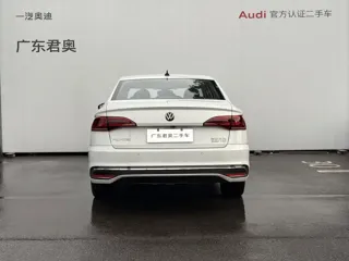 Volkswagen Bora 2024 купить из Китая, цена 2 807 000 ₽ — Suifenhe Auto