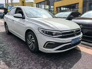 Volkswagen Bora 2022 купить из Китая, цена 1 217 000 ₽ — Suifenhe Auto