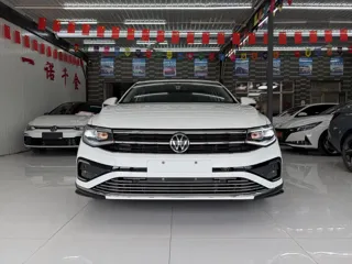 Volkswagen Bora 2022 купить из Китая, цена 1 543 000 ₽ — Suifenhe Auto