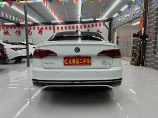 Volkswagen Bora 2023 купить из Китая, цена 1 543 000 ₽ — Suifenhe Auto