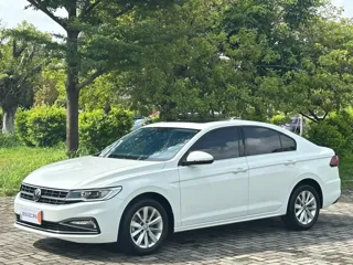 Volkswagen Bora 2022 купить из Китая, цена 1 380 000 ₽ — Suifenhe Auto