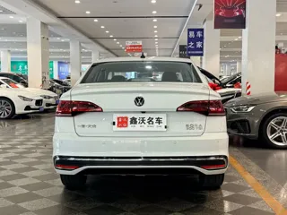 Volkswagen Bora 2024 купить из Китая, цена 1 719 000 ₽ — Suifenhe Auto