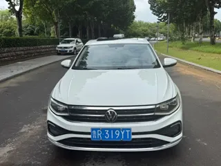 Volkswagen Bora 2022 купить из Китая, цена 1 165 000 ₽ — Suifenhe Auto