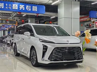 Buick GL8 2025 купить из Китая, цена 6 971 000 ₽ — Suifenhe Auto