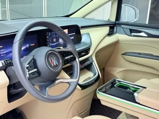 Buick GL8 2025 купить из Китая, цена 5 112 000 ₽ — Suifenhe Auto