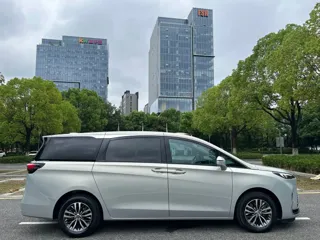 Buick GL8 2026 купить из Китая, цена 5 596 000 ₽ — Suifenhe Auto