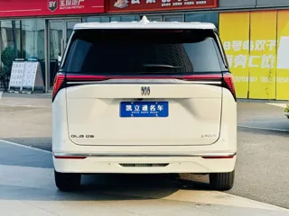 Buick GL8 2025 купить из Китая, цена 6 205 000 ₽ — Suifenhe Auto