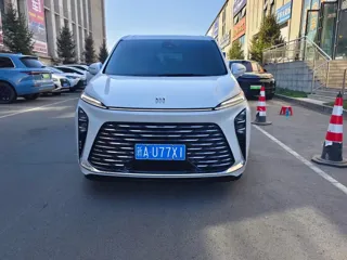 Buick GL8 2025 купить из Китая, цена 6 781 000 ₽ — Suifenhe Auto