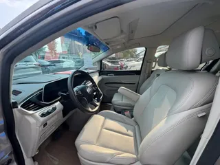 Buick GL8 2024 купить из Китая, цена 4 844 000 ₽ — Suifenhe Auto