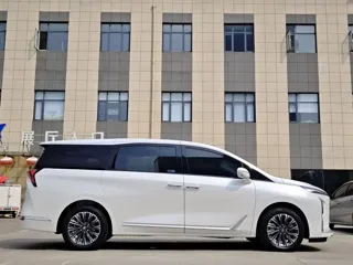 Buick GL8 2025 купить из Китая, цена 6 496 000 ₽ — Suifenhe Auto