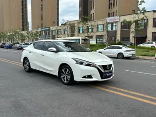 Nissan Lannia 2018 купить из Китая, цена 1 321 000 ₽ — Suifenhe Auto