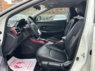 Nissan Lannia 2018 купить из Китая, цена 1 321 000 ₽ — Suifenhe Auto