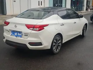 Nissan Lannia 2018 купить из Китая, цена 1 294 000 ₽ — Suifenhe Auto