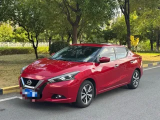 Nissan Lannia 2019 купить из Китая, цена 1 305 000 ₽ — Suifenhe Auto