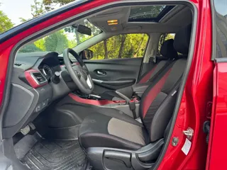 Nissan Lannia 2019 купить из Китая, цена 1 305 000 ₽ — Suifenhe Auto