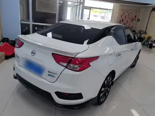 Nissan Lannia 2020 купить из Китая, цена 1 436 000 ₽ — Suifenhe Auto